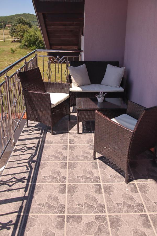 Apartments Sweet Home Otočac Dış mekan fotoğraf