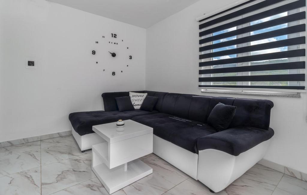 Apartments Sweet Home Otočac Dış mekan fotoğraf