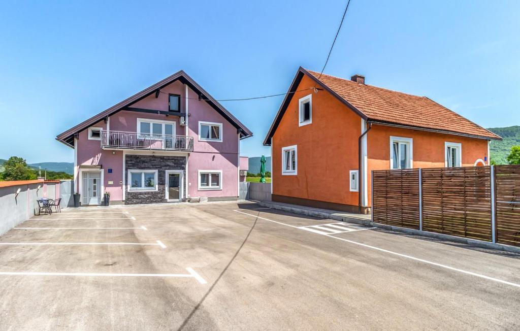 Apartments Sweet Home Otočac Dış mekan fotoğraf